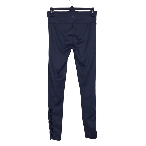 Kyodan Solid Black Crossover Waistband Cut Out Detail Pull On Leggings XS - Picture 4 of 5